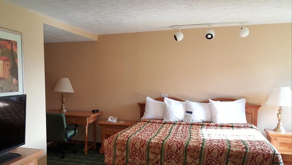 Hotel Oriskany Экстерьер фото